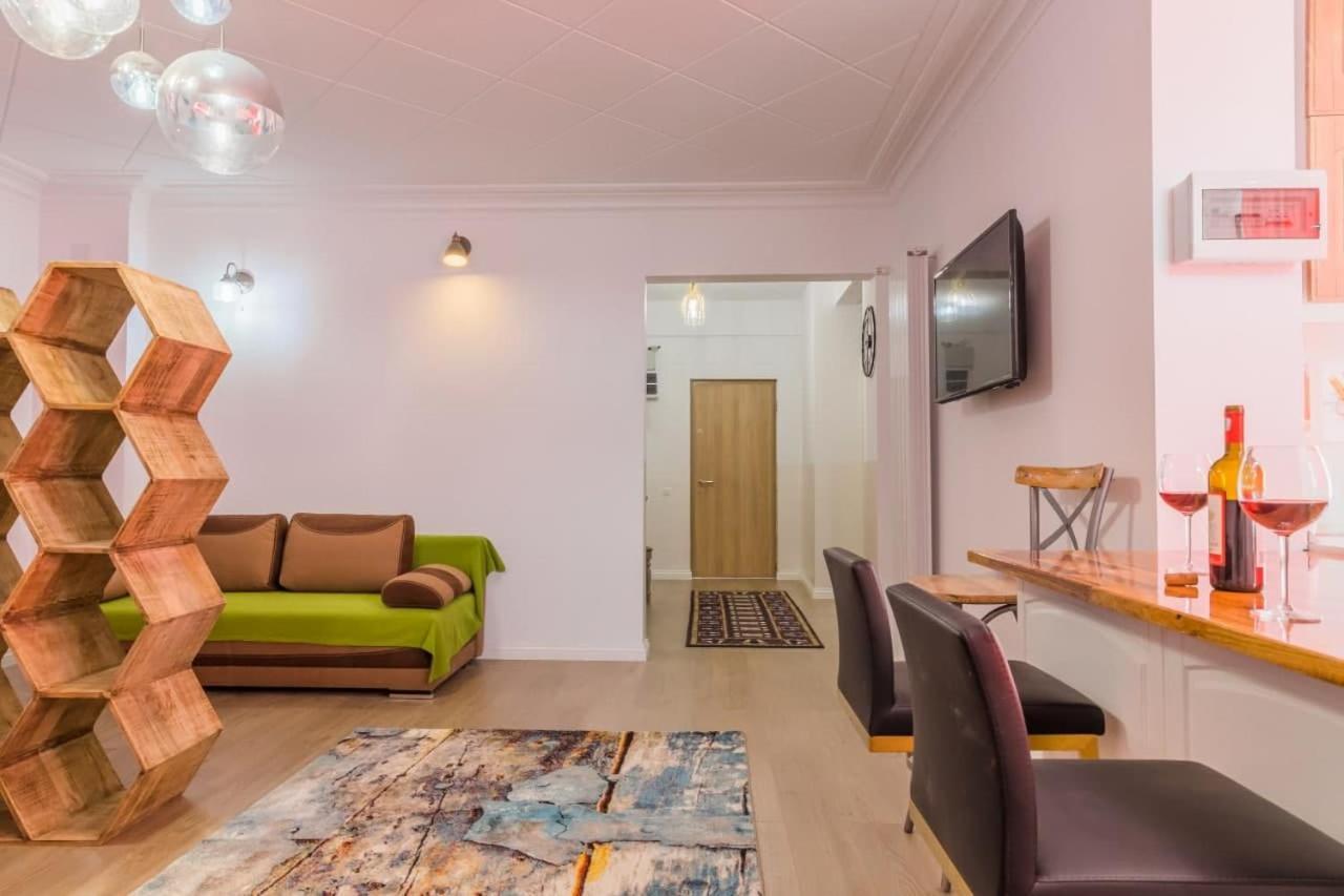 Inova Central Apartment Bucarest Exterior foto