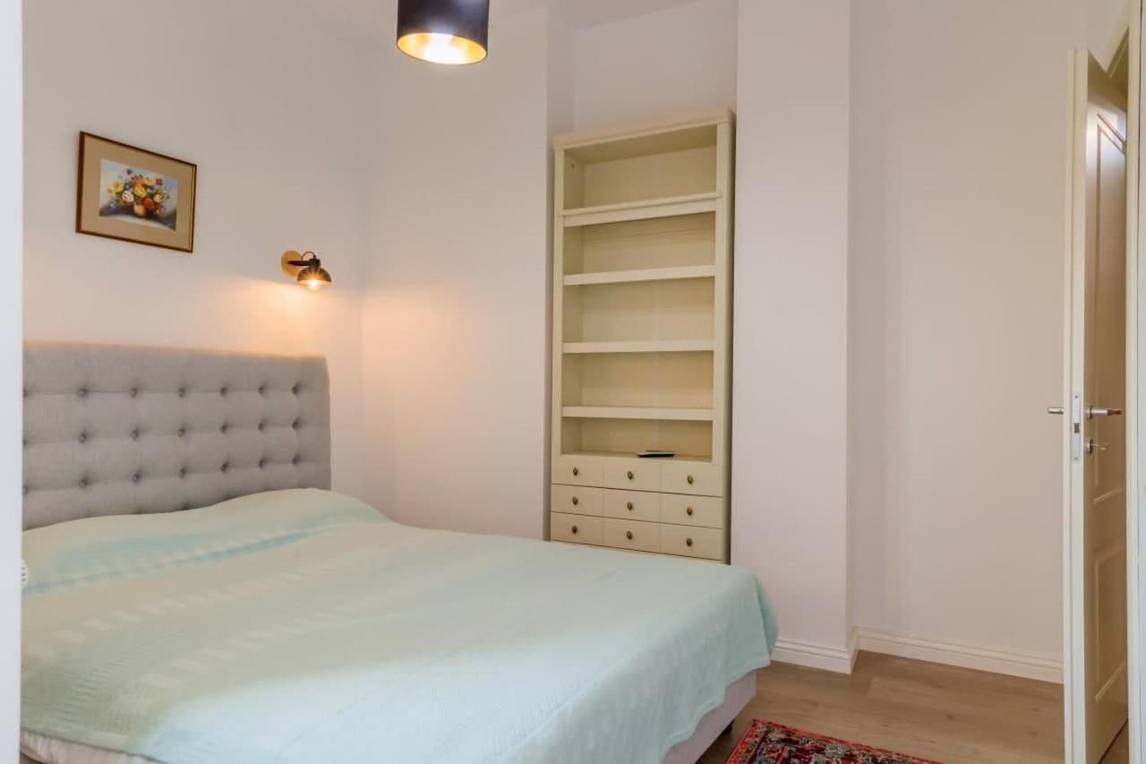 Inova Central Apartment Bucarest Exterior foto